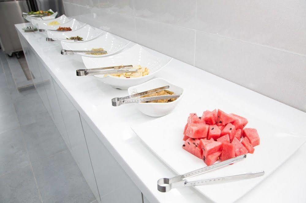 Cheonjiyeon Crystal Hotel Seogwipo Zewnętrze zdjęcie