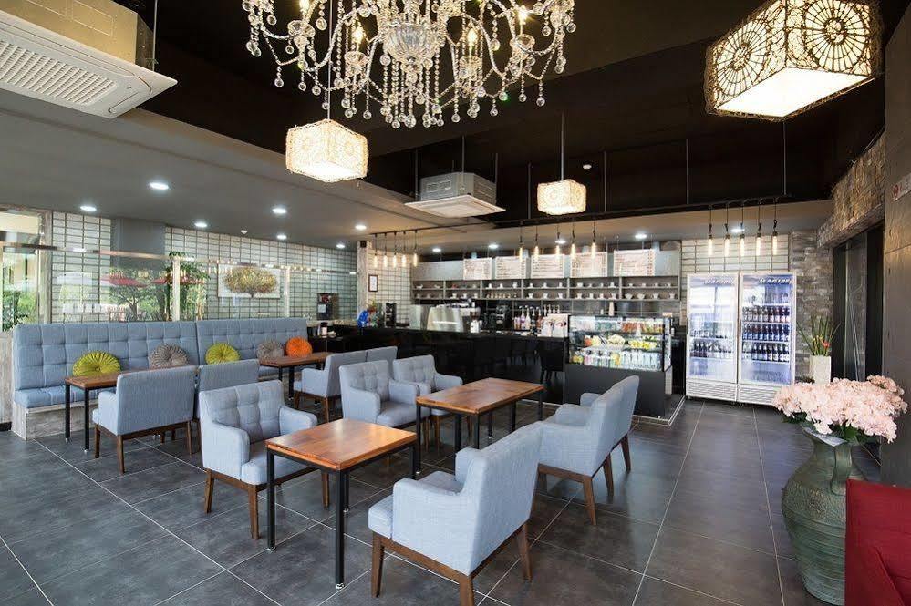 Cheonjiyeon Crystal Hotel Seogwipo Zewnętrze zdjęcie
